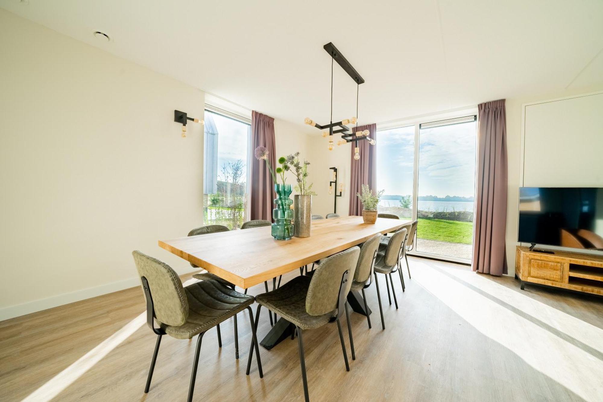 Europarcs De Kraaijenbergse Plassen Linden Стая снимка