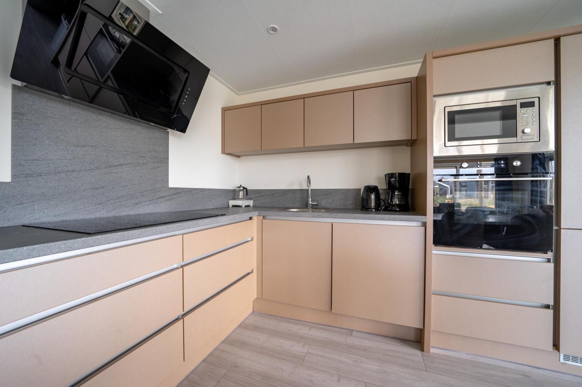 Europarcs De Kraaijenbergse Plassen Linden Стая снимка