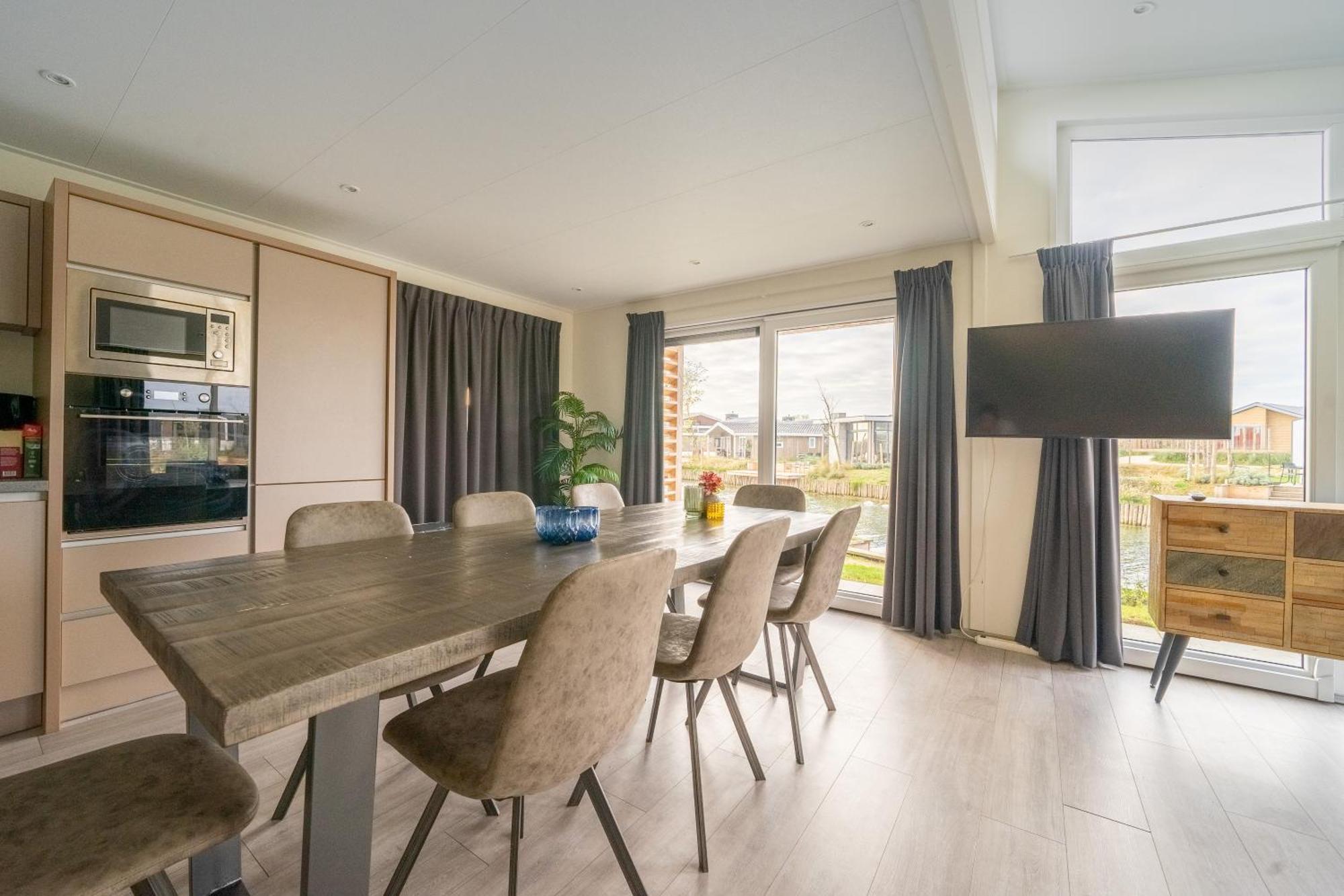 Europarcs De Kraaijenbergse Plassen Linden Стая снимка